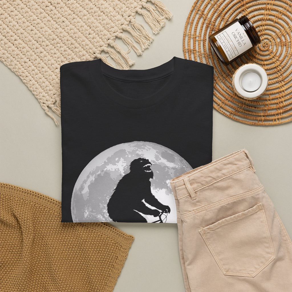 Bigfoot Bicycle T-Shirt – Mond & Natur-Abenteuer Grafik-T-Shirt