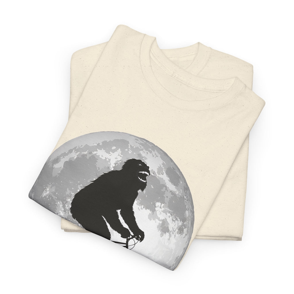 Bigfoot Bicycle T-Shirt – Mond & Natur-Abenteuer Grafik-T-Shirt