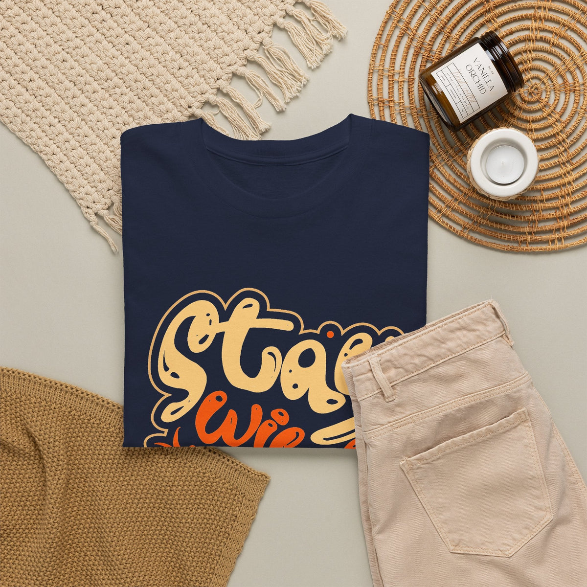 “Stay Wild and Free” T-Shirt – Boho & Natur Grafik-T-Shirt