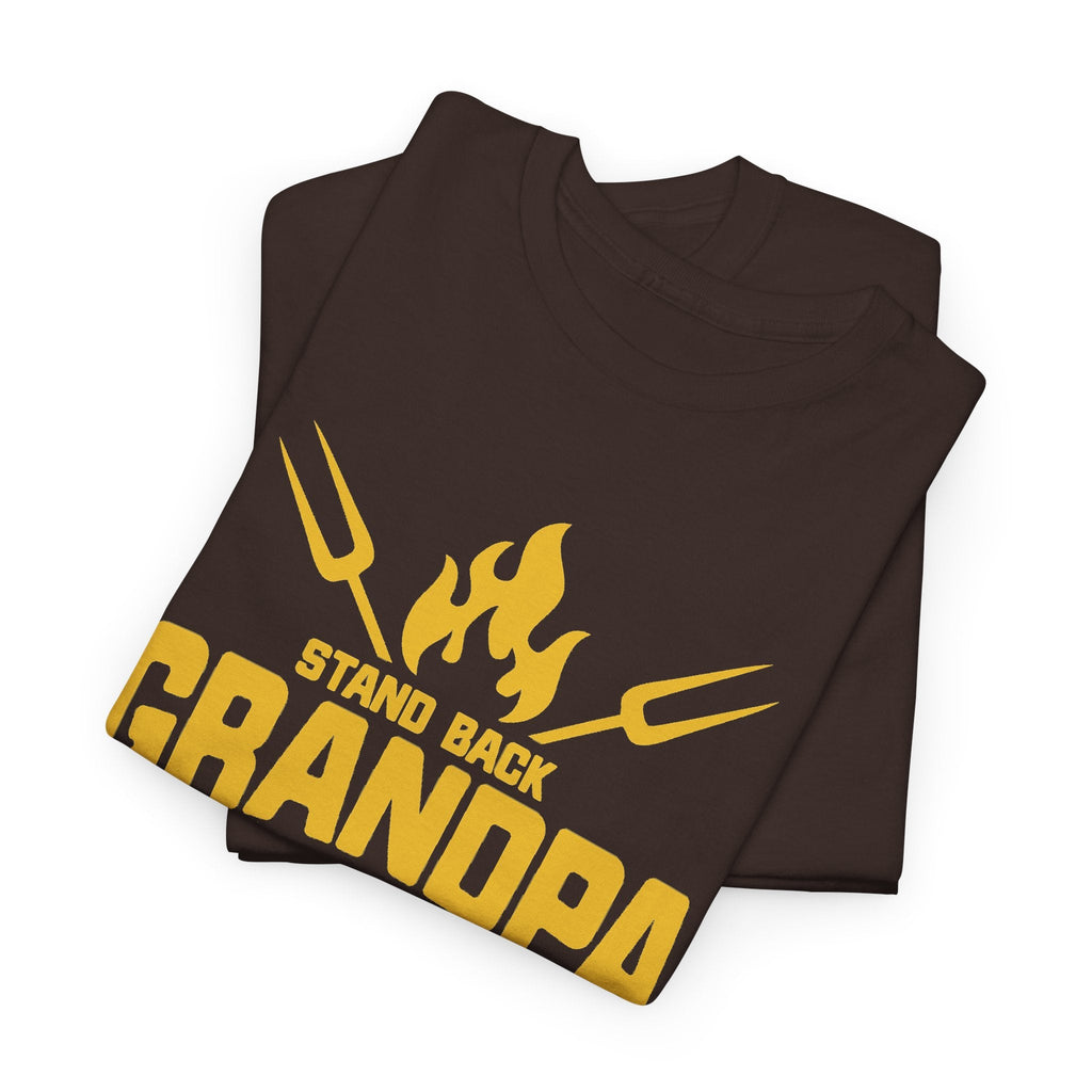 “Grandpa Is Grilling” T-Shirt – Lustiges BBQ & Grillen Grafik-T-Shirt