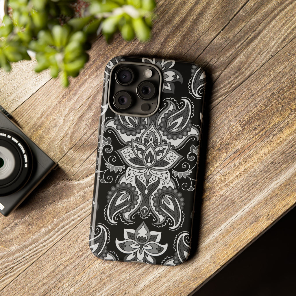 Schwarzes Paisley Handyhülle – Robuste Handyhülle mit Bandana-Muster