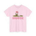 Nurse T-Shirt – Blumen & Pflege Grafik-T-Shirt