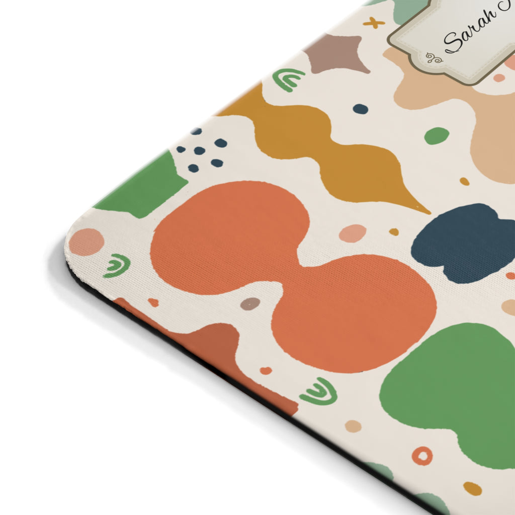 Personalisiertes Mousepad mit Name – Retro Muster – Mousepad von Kalabula, 23,2 × 19,4 cm