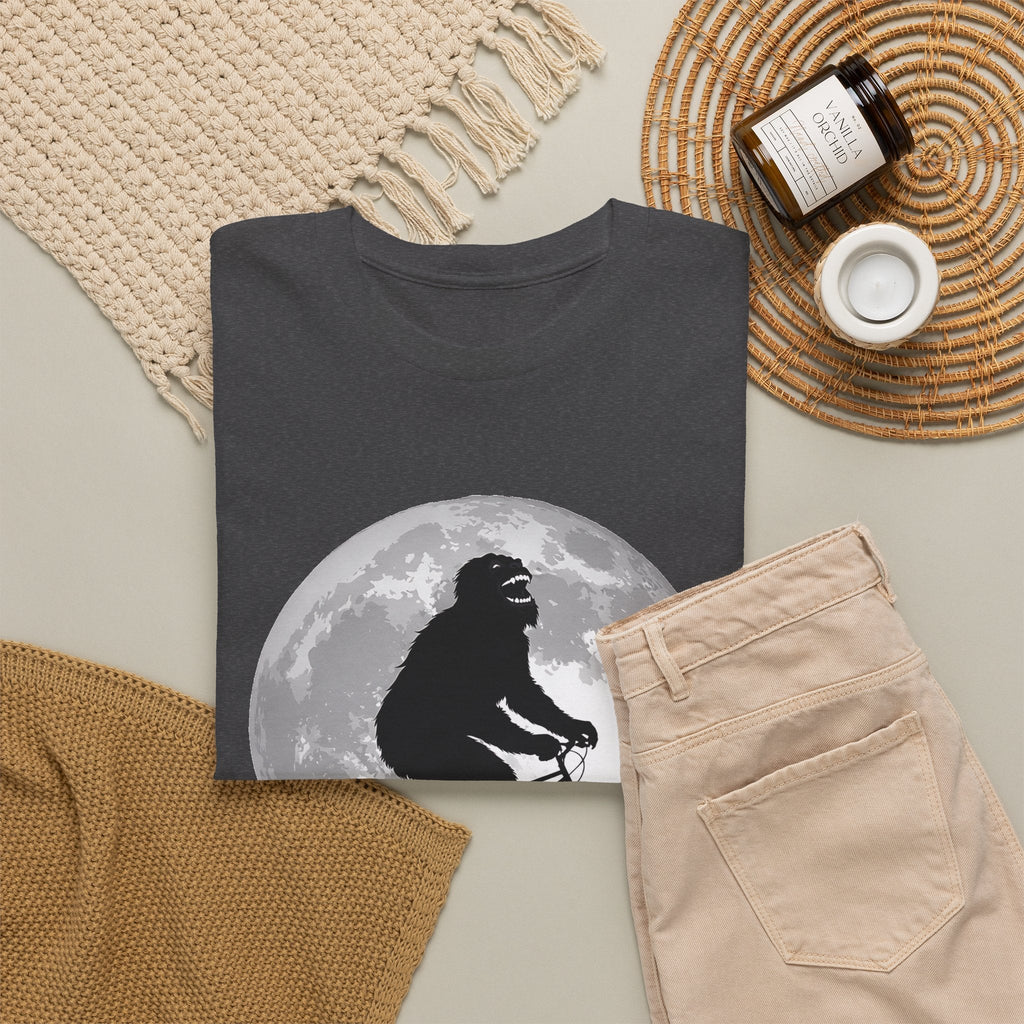 Bigfoot Bicycle T-Shirt – Mond & Natur-Abenteuer Grafik-T-Shirt