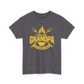 “Grandpa Is Grilling” T-Shirt – Lustiges BBQ & Grillen Grafik-T-Shirt