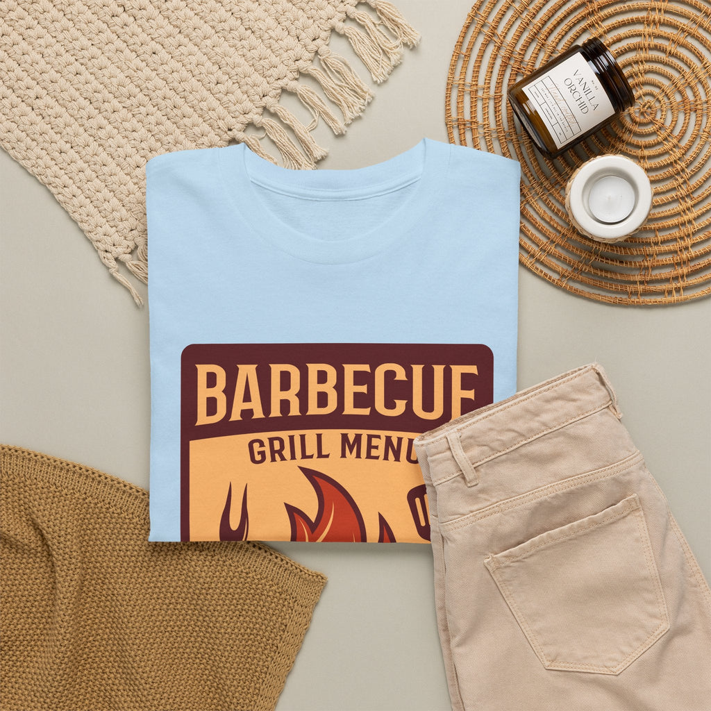 BBQ Grill Menu T-Shirt – Flammen & Grillbesteck Grafik-T-Shirt