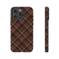 Braunes Karo Handyhülle – Robuste Handyhülle mit klassischem Tartan