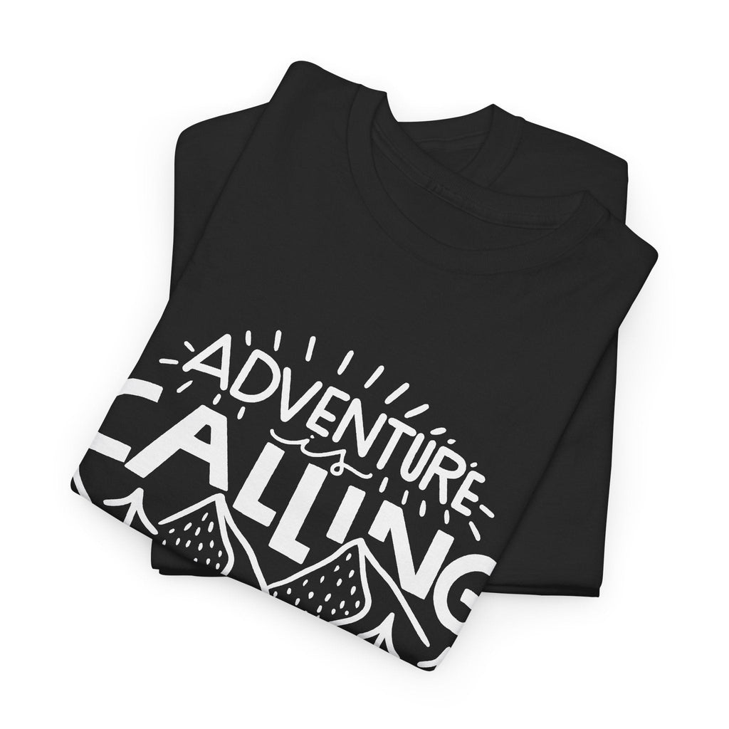 Adventure Is Calling T-Shirt – Outdoor-Abenteuer Grafik-T-Shirt