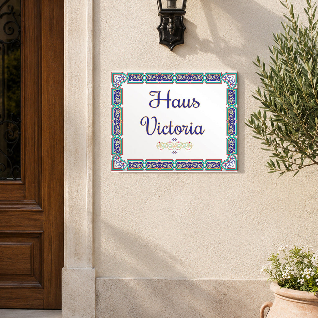 Personalisiertes Hausschild aus Keramik 20×25 cm – Klassisch – S1