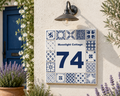 Personalisiertes Hausnummernschild – Keramik 15 × 15 cm P38