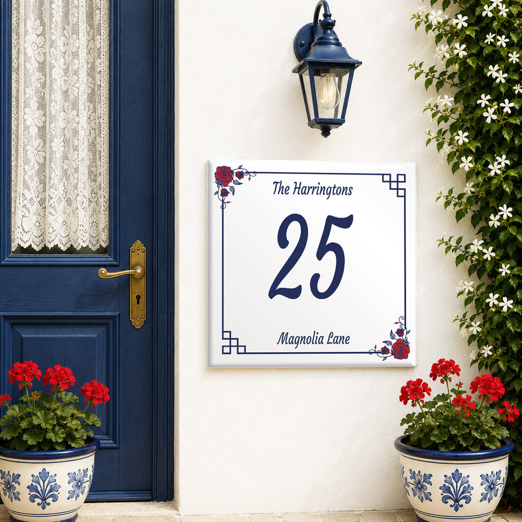 Personalisiertes Hausnummernschild mit Rosen – Keramik P11