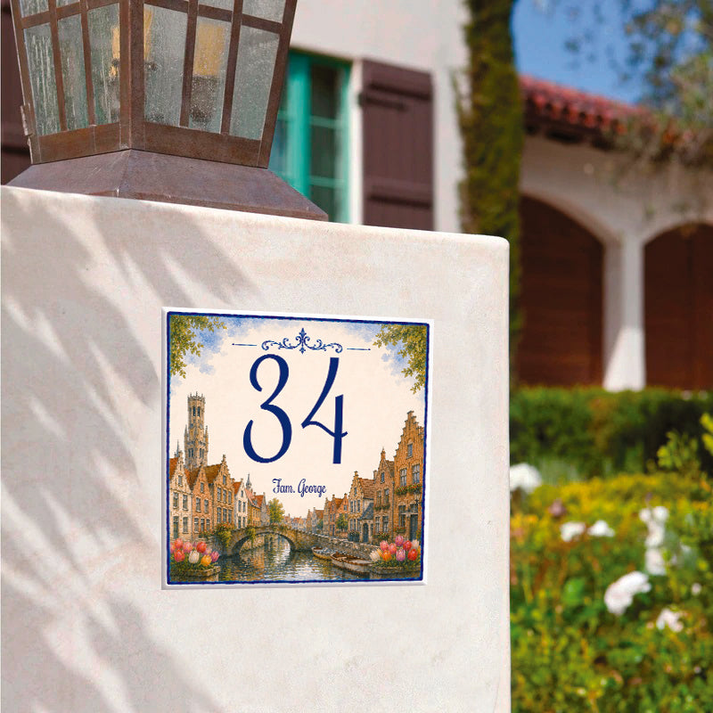 Personalisiertes Hausnummernschild Brugge – Landschaftsdesign P56